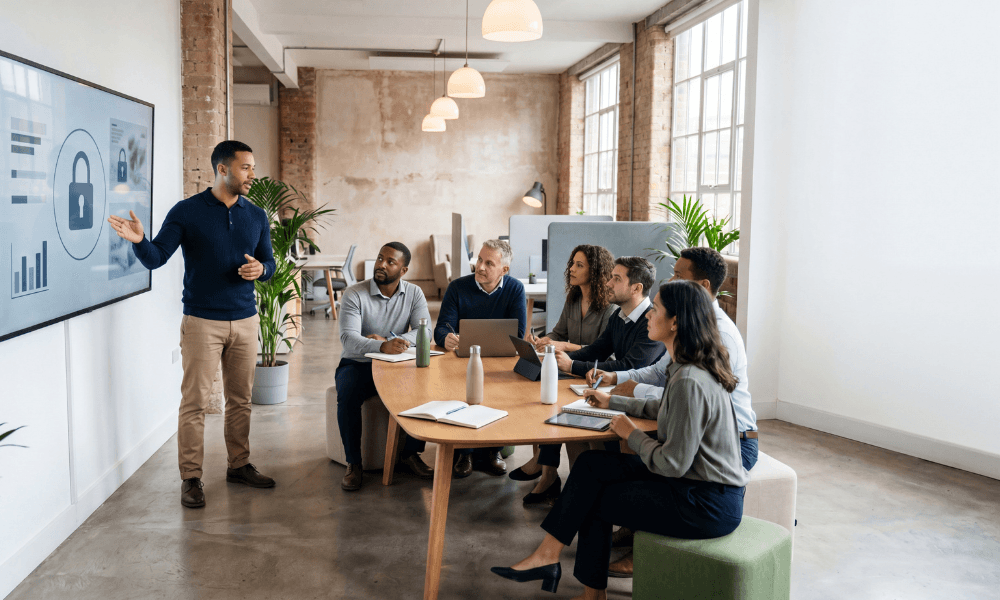 'HR is a very lonely job': why solo HR leaders lean on experts