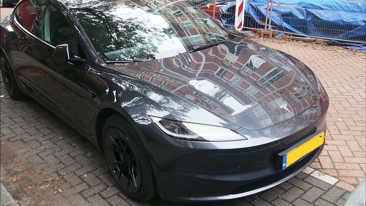 VLA 2.0 vs. FSD in Amsterdam — Part 2: Tesla Model 3