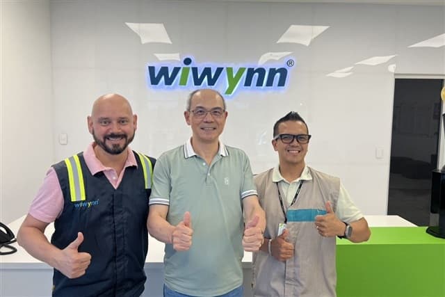 Wiwynn brings cobots to L10 server assembly as AI rack testing drives ...