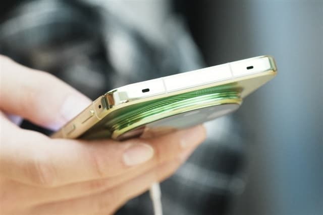 Huawei turns to LogicFolding to keep its flagship chip race alive