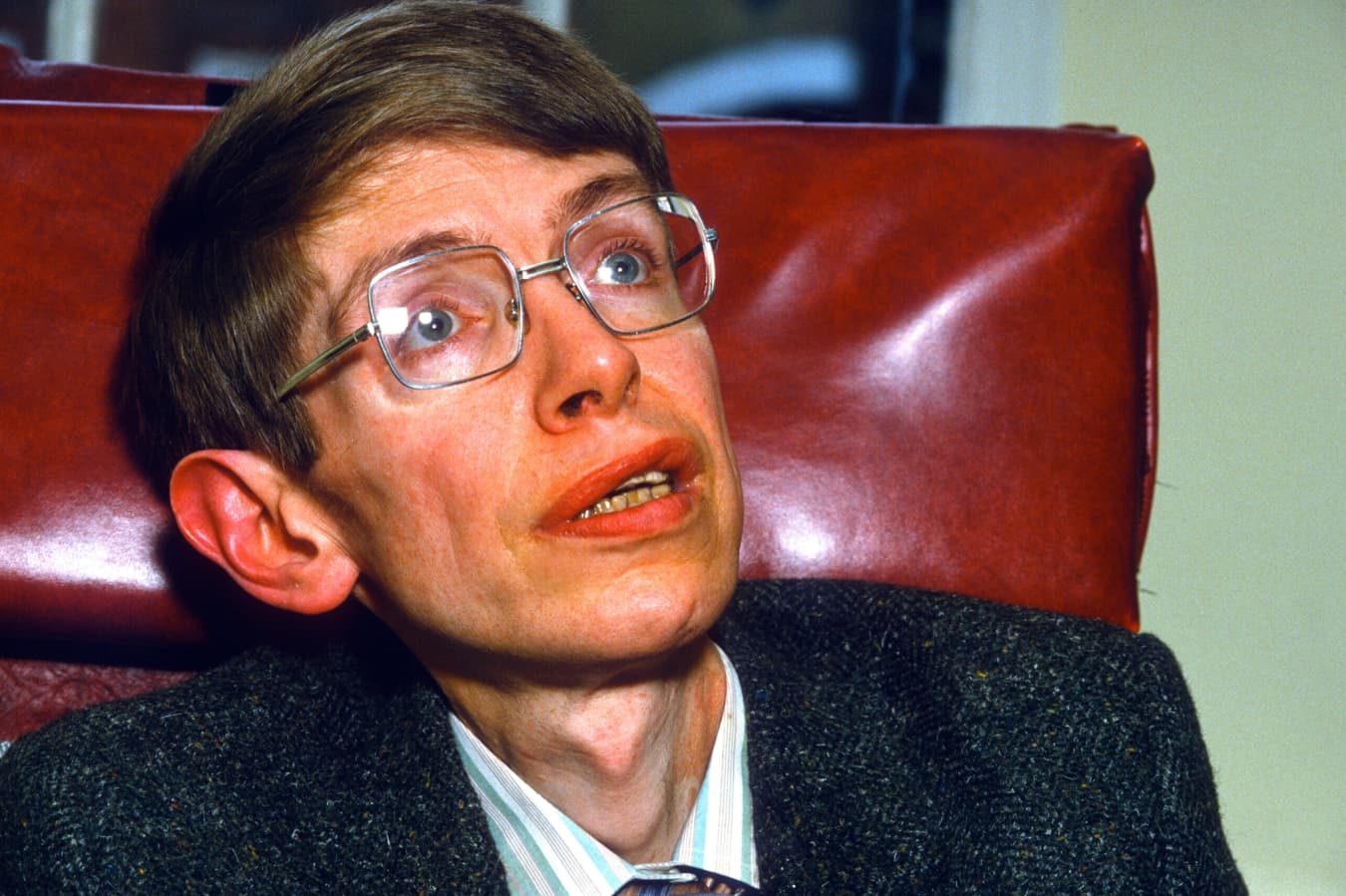 A new biography of Stephen Hawking gets to grips with a complicated man
