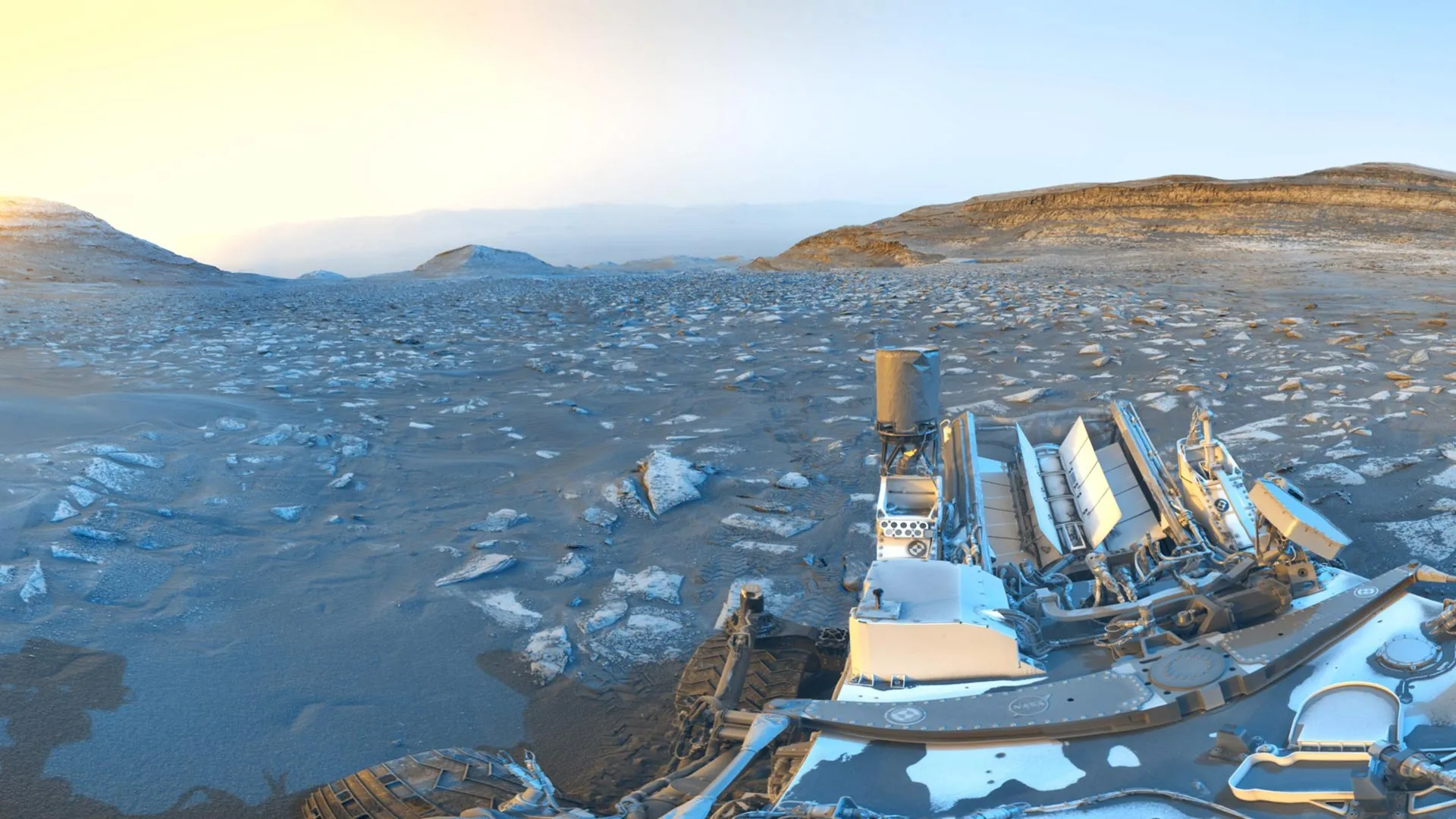 NASA’s Curiosity rover just hit 5,000 days on Mars and sent back this stunning view