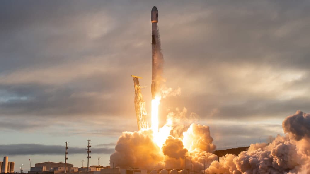 White House has lofty space launch ambitions, but experts question price tag