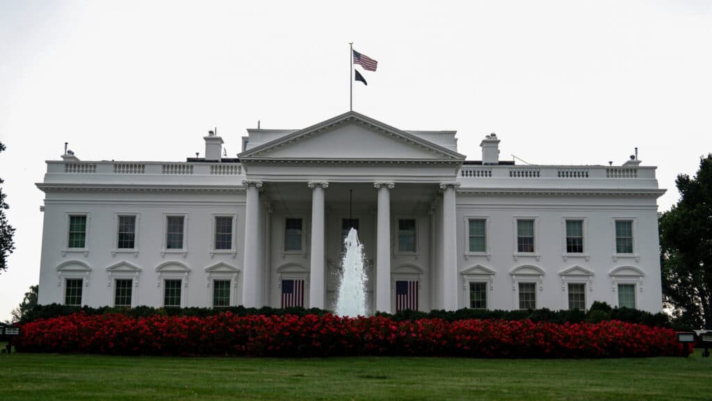 House intel committee could investigate defense firm contributions to White House ballroom