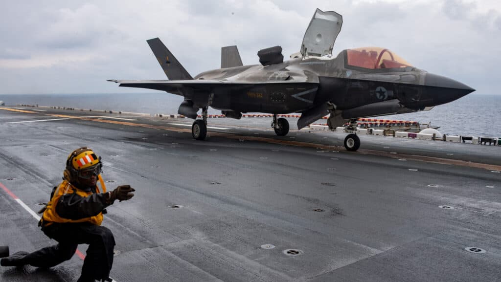 Marine Corps F-35 suffers crash in California