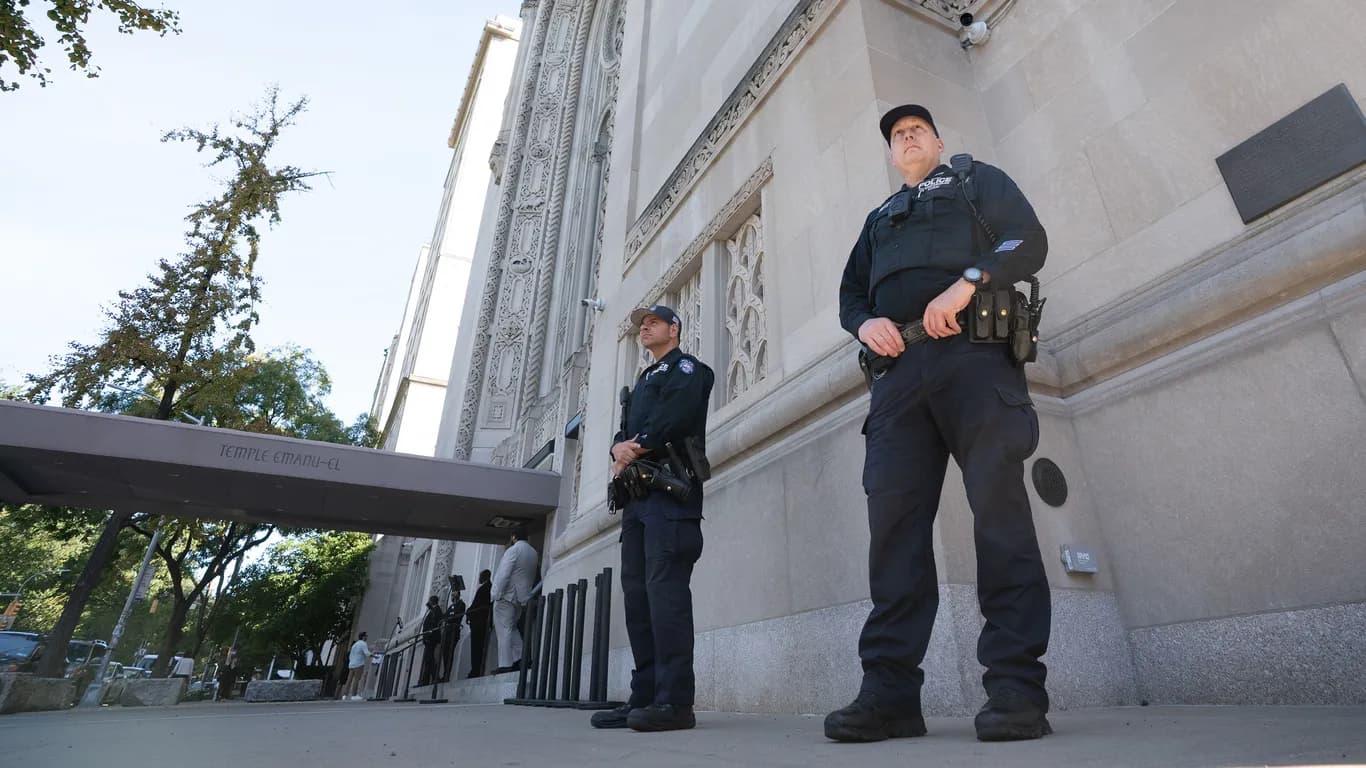 Jewish institutions' security spending tops $1 billion as antisemitism persists