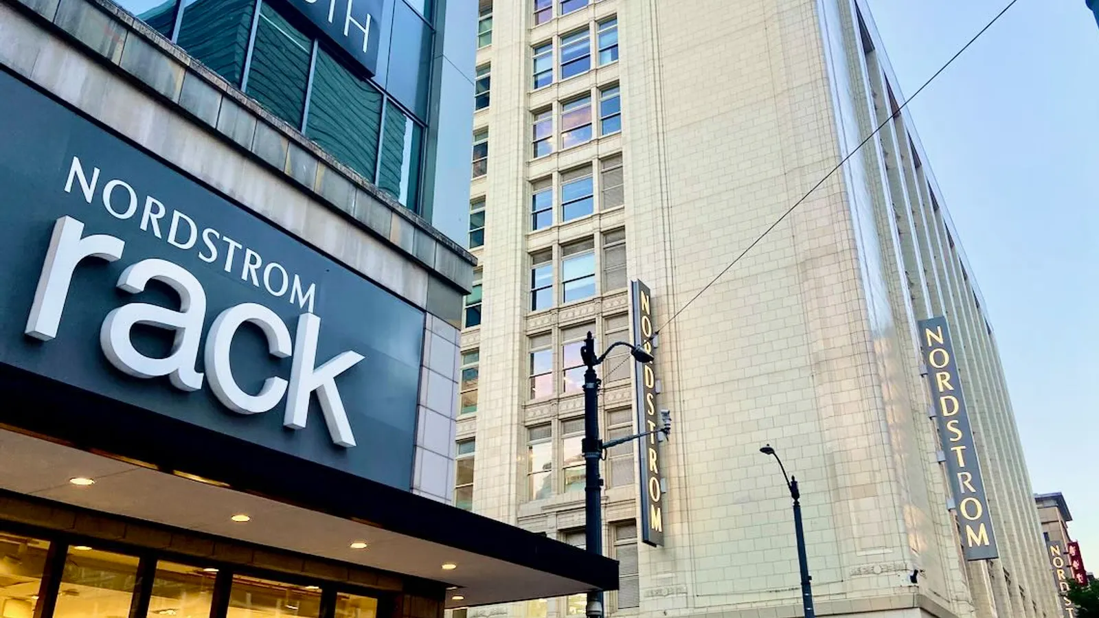 Nordstrom eyes weekend delivery, faster shipping