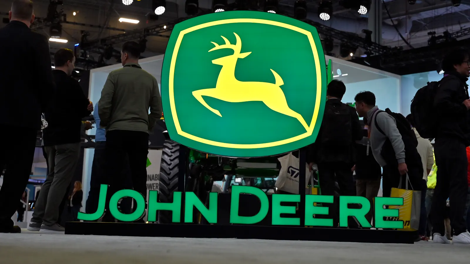 Deere expects ‘step-up’ in tariff costs in 2027