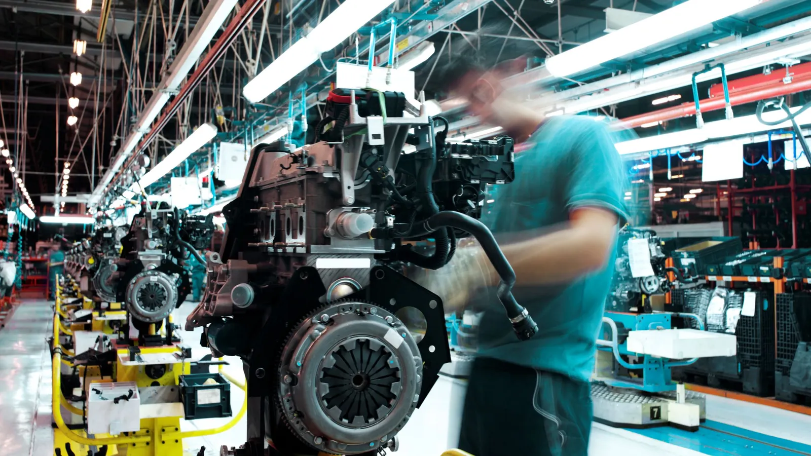 Manufacturing industry adds 9K jobs in September