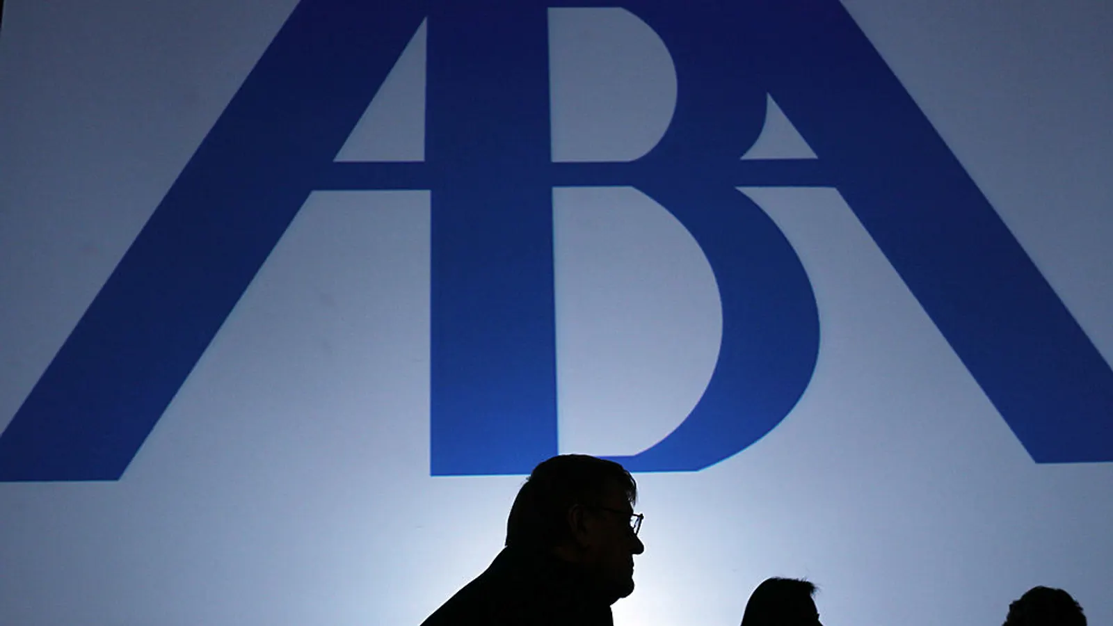 Federal advisory panel dodges decision on ABA’s accreditation arm