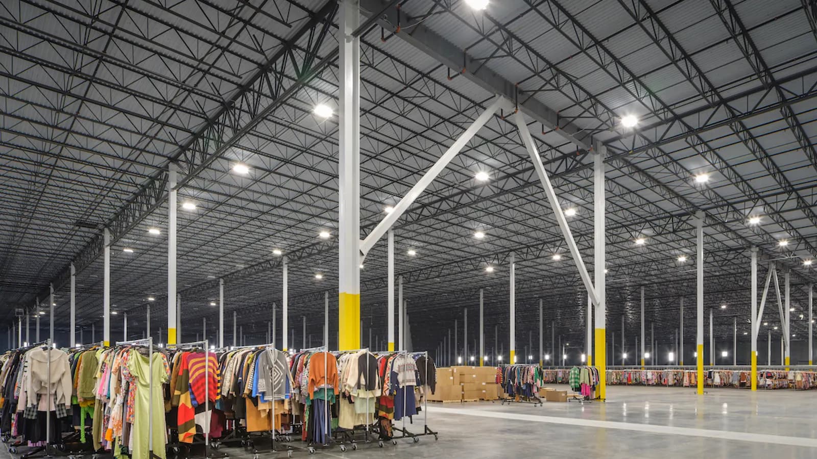 Urban Outfitters’ Nuuly pursues more fulfillment center automation