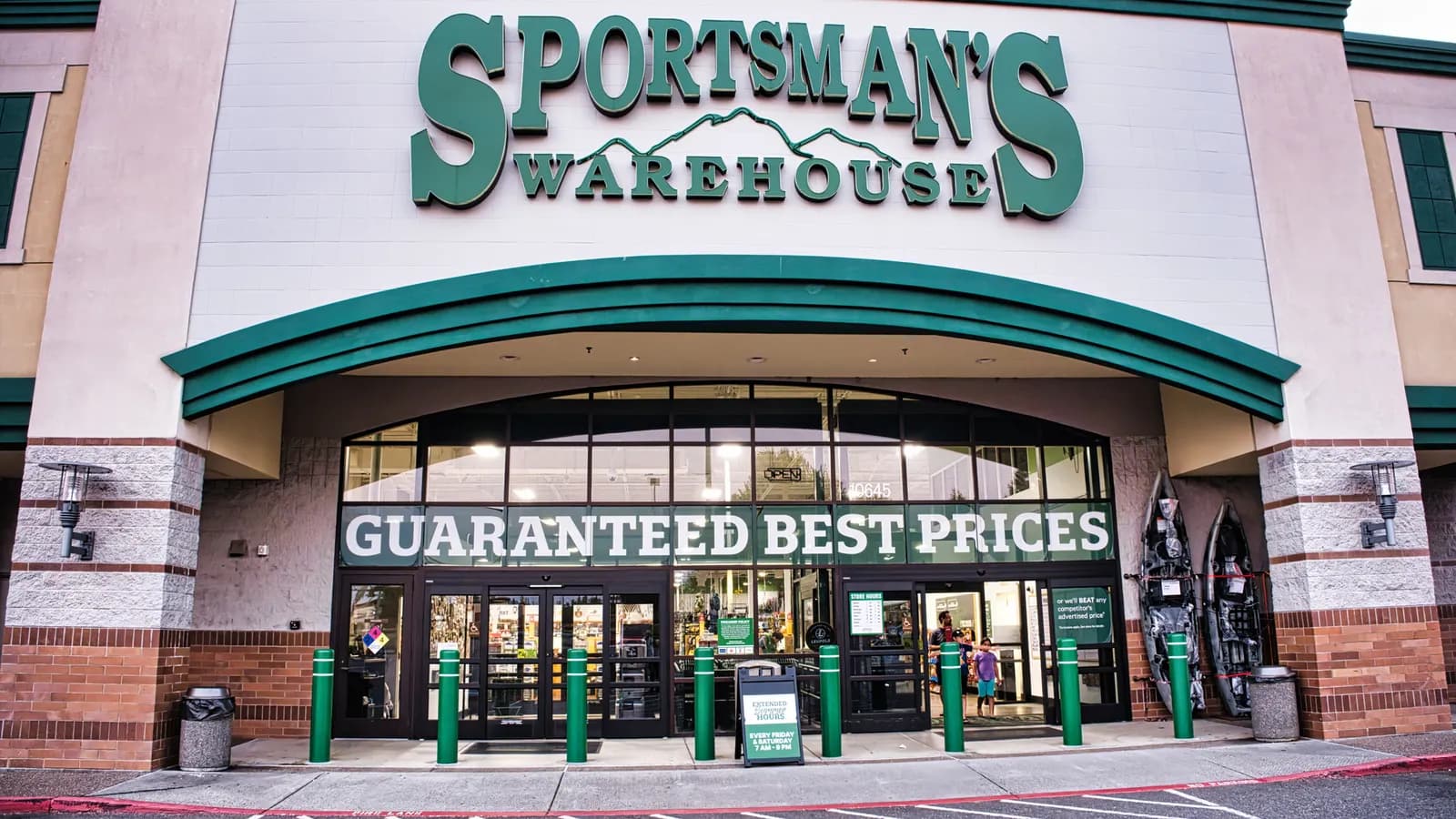 Sportsman’s Warehouse says SKU cuts, inventory timing tweaks pay off