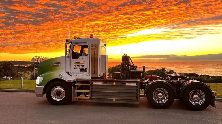 Trucking fleets repurpose diesel tractors with swappable electric batteries