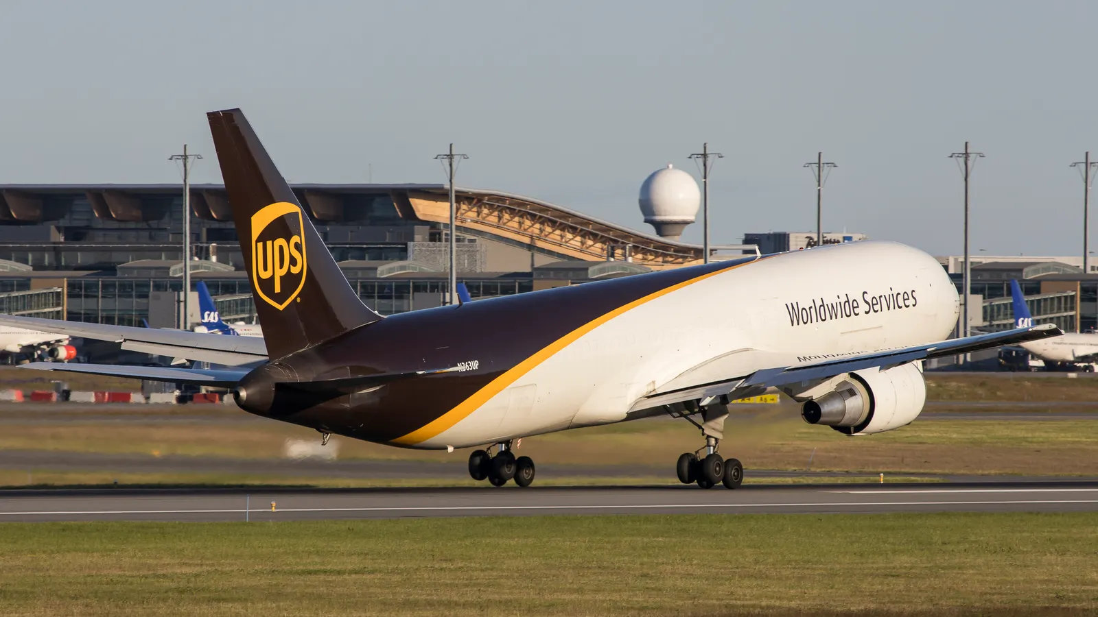 UPS launches new global operating model, revamps exec roles