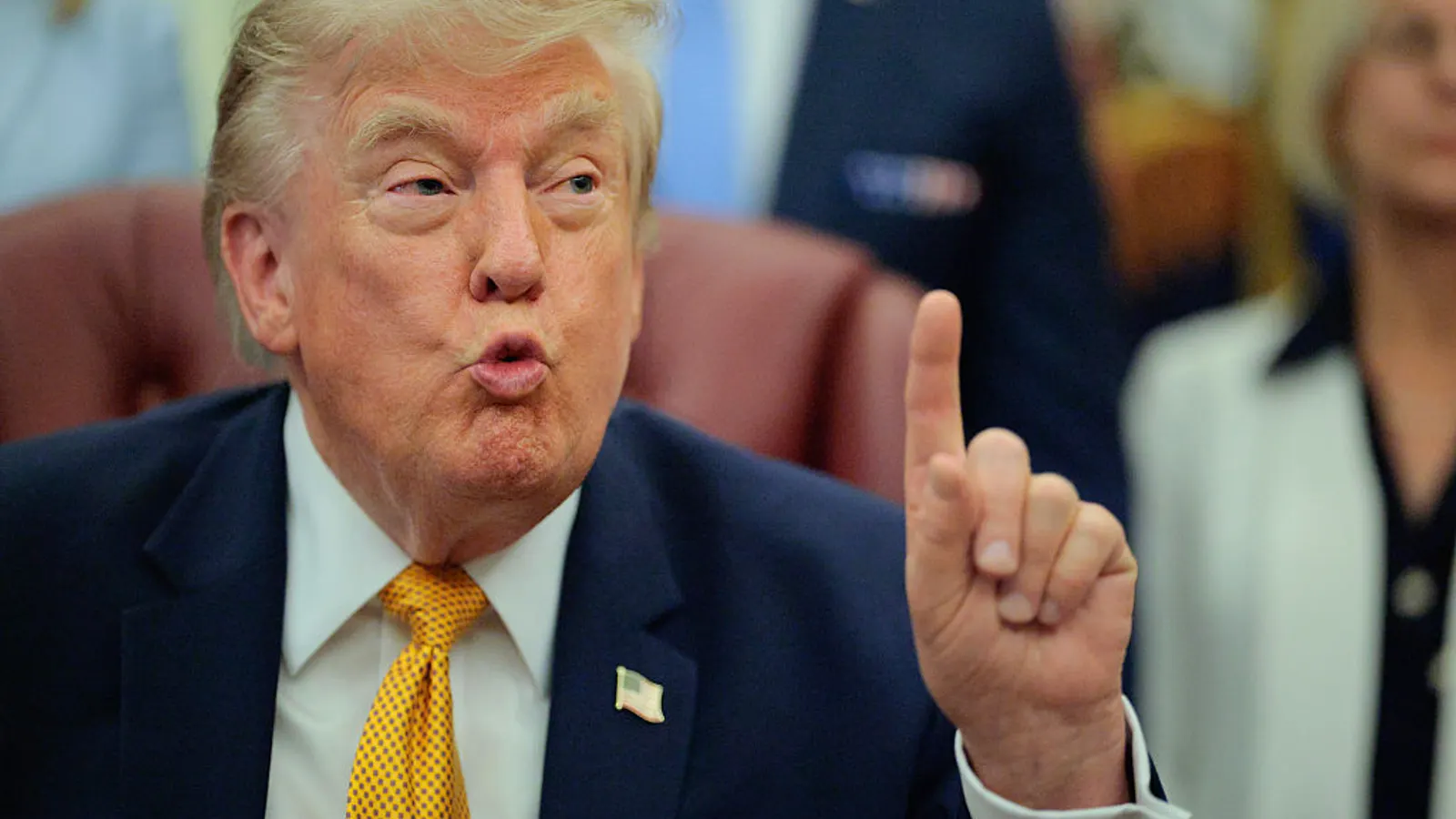 Trump imposes 15% tariff on polysilicon imports for chips, solar power