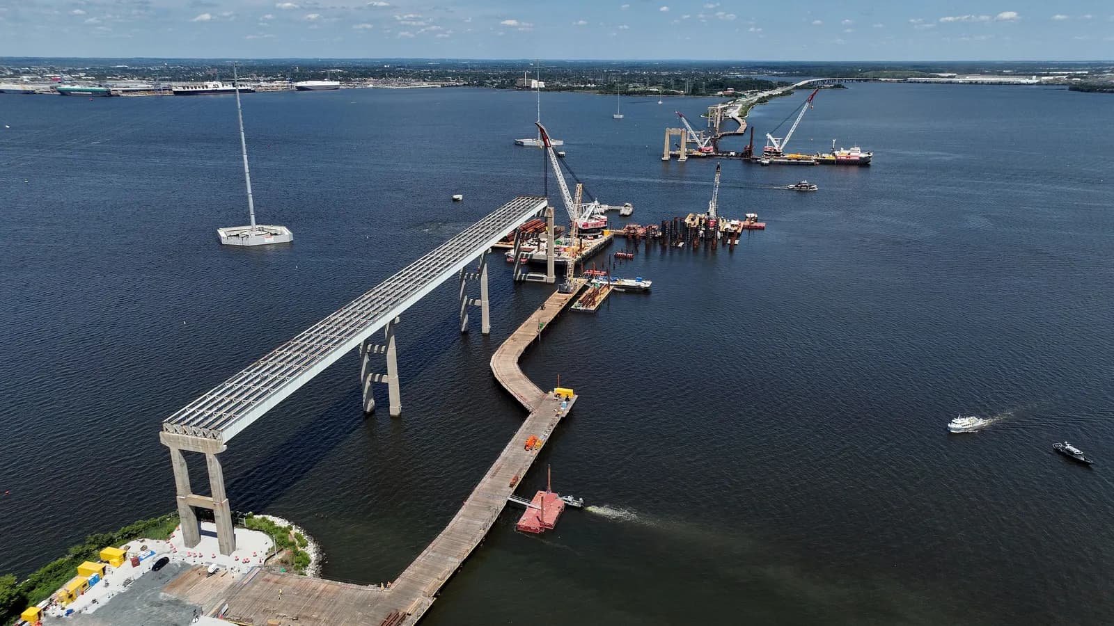 Contractors nail down infrastructure projects to wrap up construction season