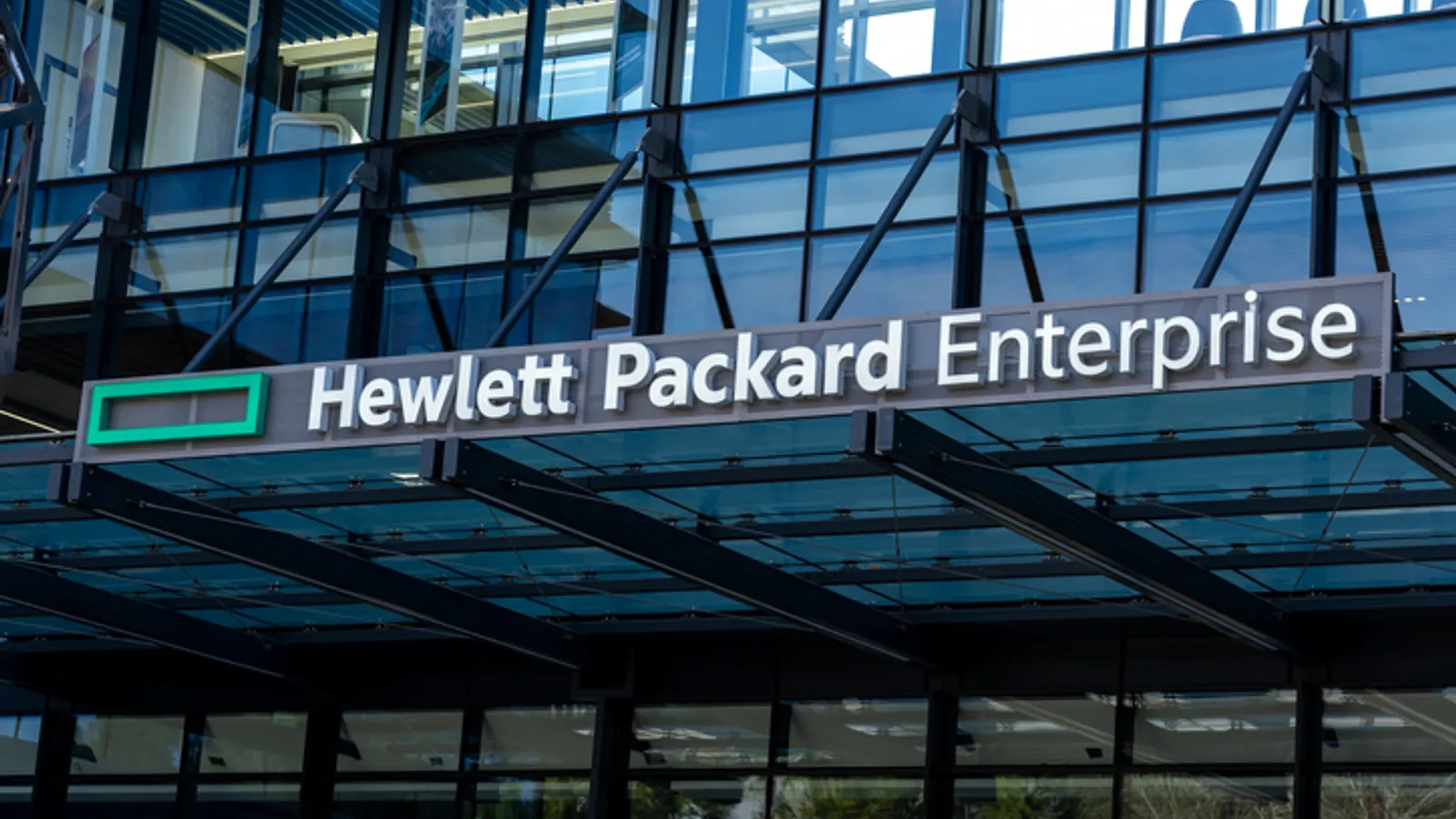 HPE combats memory constraints with supplier help, better forecasting