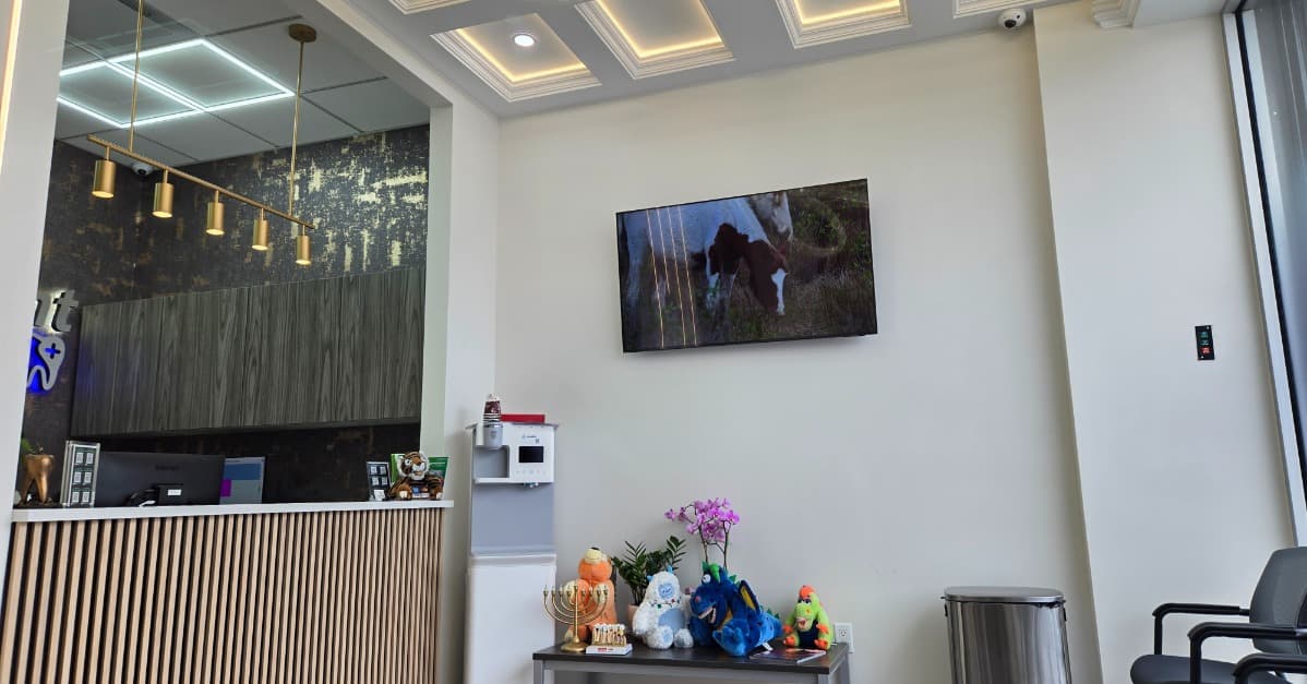 Advantages of Services in VITAdent Brooklyn Dental Group logo