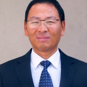 Zongping Shao